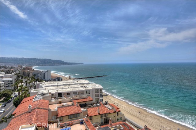 531 Esplanade, Redondo Beach, California 90277, 2 Bedrooms Bedrooms, ,2 BathroomsBathrooms,Residential,Sold,Esplanade,PV17077678