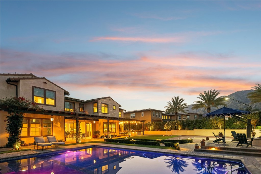 250 Clementine Court