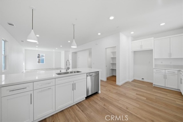 Detail Gallery Image 11 of 35 For 2542 Hepburn St, South El Monte,  CA 91733 - 4 Beds | 3/1 Baths