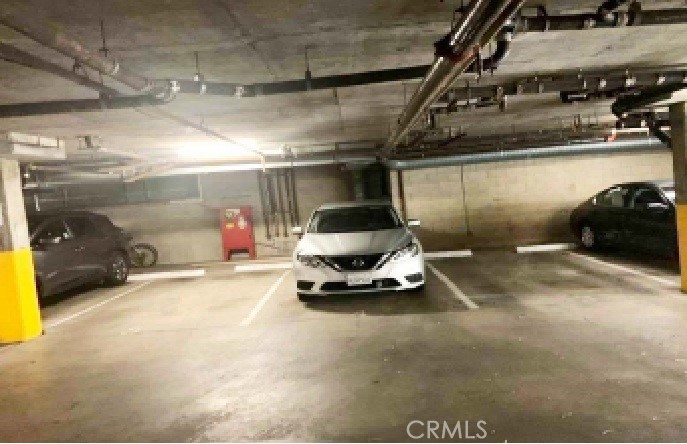 https://media.crmls.org/medias/46e9019b-3e72-4985-abaa-46fc108f38df.jpg?preset=X-Large