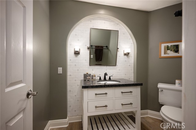 Image 13 of 59 For 33 Calle Del Norte