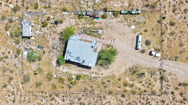 Detail Gallery Image 8 of 11 For 6909 Camp Rock, Lucerne Valley,  CA 92356 - – Beds | – Baths