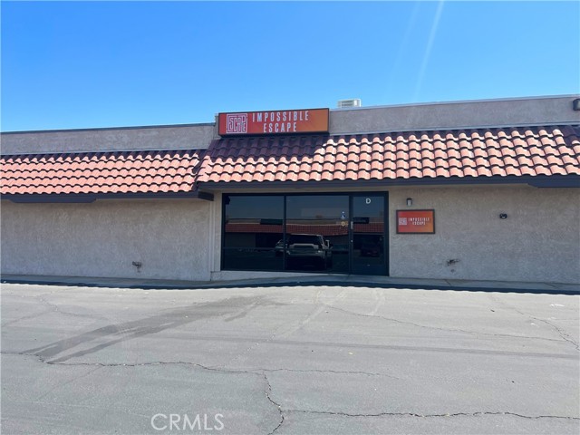 10178 I Avenue, Hesperia, California 92345, ,Commercial Lease,For Rent,10178 I Avenue,CRHD25126361