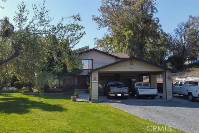 Detail Gallery Image 1 of 41 For 28846 Highway 190, Porterville,  CA 93257 - 3 Beds | 2/1 Baths