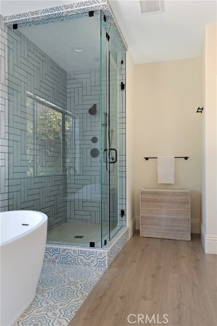 Detail Gallery Image 36 of 46 For 11039 Wrightwood Pl, Studio City,  CA 91604 - 3 Beds | 3 Baths