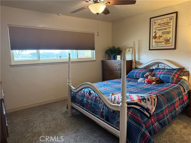 Detail Gallery Image 28 of 65 For 25565 Road 13, Chowchilla,  CA 93610 - 4 Beds | 3 Baths