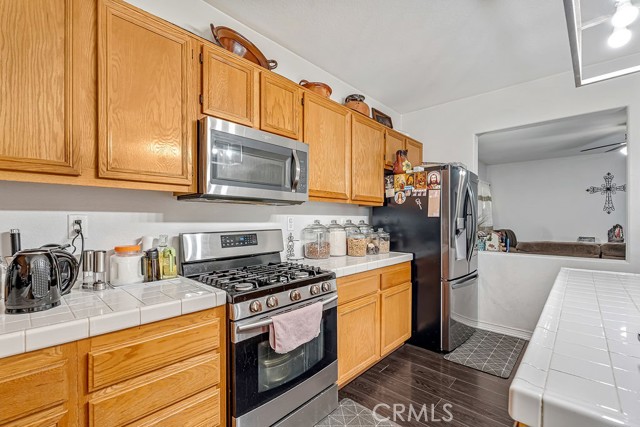 Detail Gallery Image 11 of 33 For 14657 Polo, Victorville,  CA 92394 - 4 Beds | 2 Baths