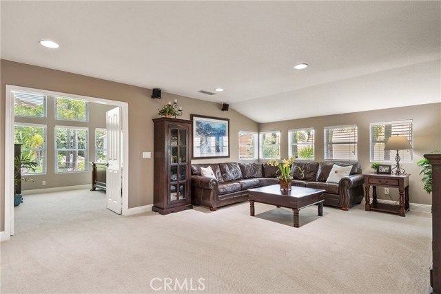 14 San Angelo, Lake Forest photo 25
