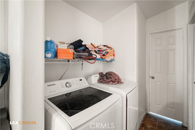 348 Petrol Rd #366, Bakersfield CA: https://media.crmls.org/medias/46eb4303-87b1-4c44-a31a-b1c5ce4e989f.jpg