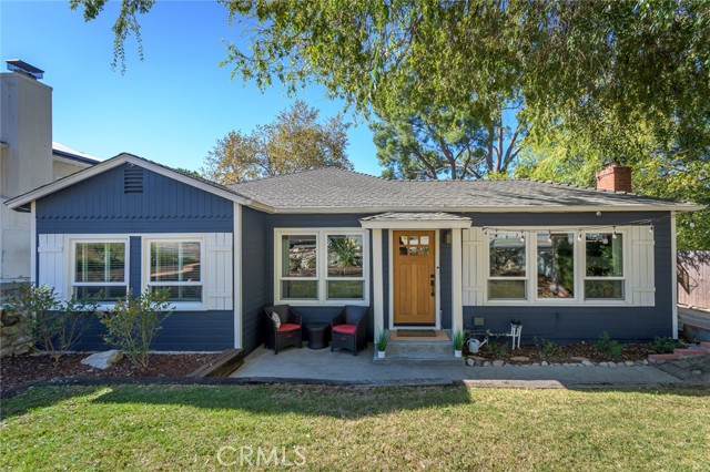 Detail Gallery Image 2 of 58 For 3932 Los Olivos Ln, La Crescenta,  CA 91214 - 4 Beds | 2 Baths