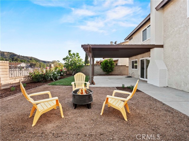 27572 Caraway Lane, Saugus CA: https://media.crmls.org/medias/46ebab31-81b9-49d7-98a3-1e72da7d4419.jpg