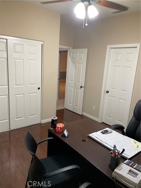 Detail Gallery Image 27 of 34 For 8017 Armagosa Dr, Riverside,  CA 92508 - 4 Beds | 3/1 Baths