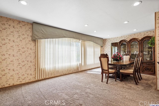 2433 Burlingham Place photo 8