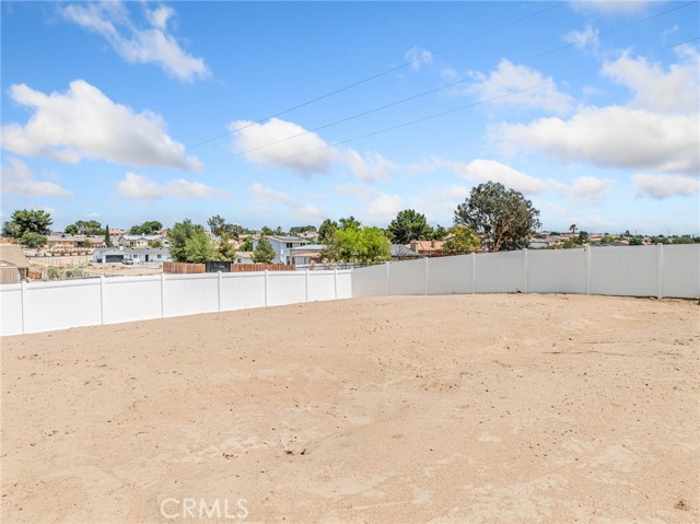 Detail Gallery Image 33 of 40 For 16749 Majela Ave, Victorville,  CA 92394 - 3 Beds | 2 Baths
