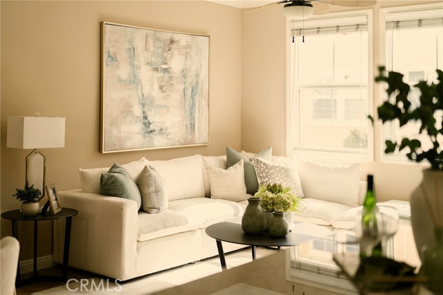 Detail Gallery Image 17 of 41 For 2019 Arnold Way, Fullerton,  CA 92833 - 3 Beds | 2/1 Baths