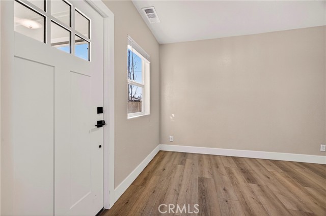 Detail Gallery Image 7 of 42 For 1128 W 5th, Chico,  CA 95928 - – Beds | – Baths