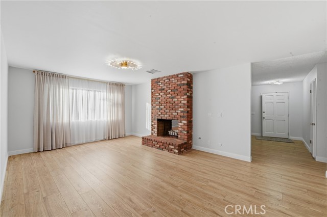 Detail Gallery Image 8 of 54 For 6255 Mitchell, Riverside,  CA 92505 - 4 Beds | 2 Baths