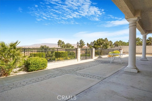 Detail Gallery Image 16 of 75 For 13097 Sage Hen Rd, Victorville,  CA 92395 - 5 Beds | 4 Baths