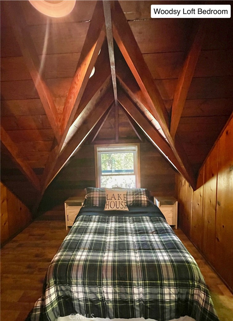 https://media.crmls.org/medias/46f0fc99-fb7d-4eda-8bd9-942158a1e85b.jpg?preset=X-Large