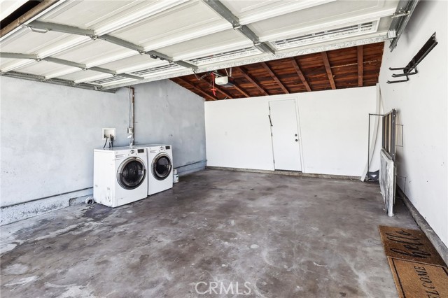Detail Gallery Image 27 of 34 For 1048 N Loara St, Anaheim,  CA 92801 - 4 Beds | 2 Baths