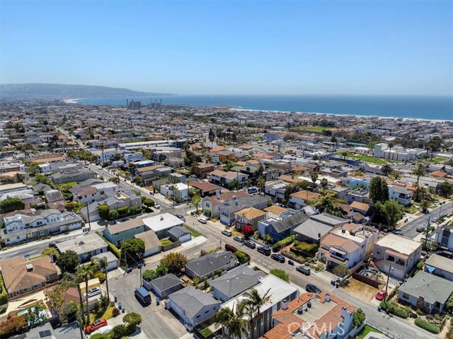 Detail Gallery Image 39 of 39 For 1430 Bonnie Brae, Hermosa Beach,  CA 90254 - 3 Beds | 3 Baths