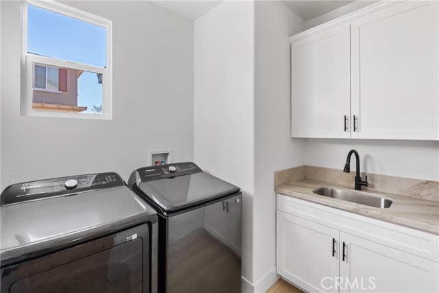 Detail Gallery Image 26 of 63 For 6936 Estonian, Corona,  CA 92880 - 4 Beds | 2/1 Baths