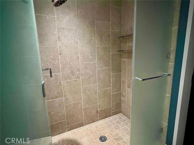 Detail Gallery Image 3 of 33 For 6250 Hollywood 11k,  Los Angeles,  CA 90028 - 1 Beds | 2 Baths