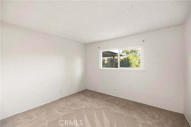 Detail Gallery Image 27 of 34 For 13402 Winthrope St, Santa Ana,  CA 92705 - 4 Beds | 2 Baths