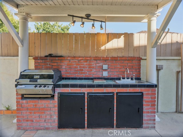 Detail Gallery Image 49 of 59 For 99 W Grandview Ave, Sierra Madre,  CA 91024 - 5 Beds | 4 Baths