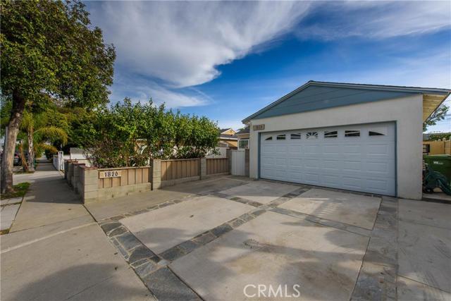 1826 Marine Avenue, Manhattan Beach, California 90266, 3 Bedrooms Bedrooms, ,1 BathroomBathrooms,Residential,Sold,Marine,SB16039715