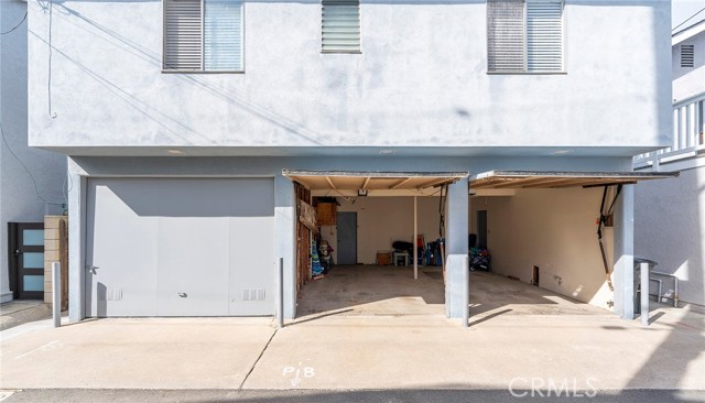 114 1/2 29TH, Newport Beach CA: https://media.crmls.org/medias/46f82a76-3040-4802-9a20-6ff35a617454.jpg