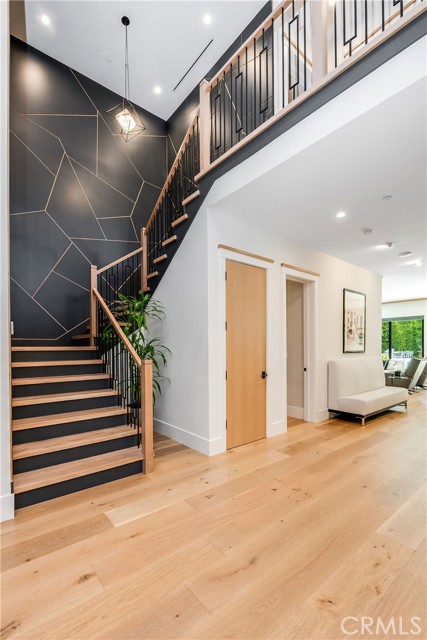 4365 Kraft Avenue, Studio City CA: https://media.crmls.org/medias/46f83d7c-48fa-4ab0-aae8-d5f37b7c1539.jpg