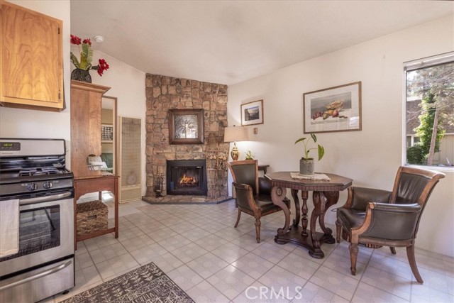 Detail Gallery Image 13 of 31 For 417 Spruce, Sugarloaf,  CA 92386 - 2 Beds | 2 Baths