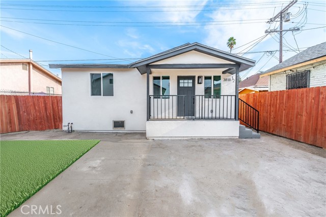 3818 Crawford Street, Los Angeles CA: https://media.crmls.org/medias/46f8d577-c883-464e-bcc7-10c05c22e74b.jpg