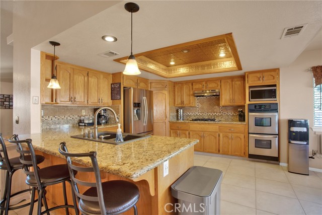 Detail Gallery Image 16 of 57 For 20782 Eyota Rd, Apple Valley,  CA 92308 - 4 Beds | 2 Baths