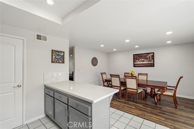 Detail Gallery Image 9 of 18 For 1409 Dalmatia Dr, San Pedro,  CA 90732 - 3 Beds | 2/1 Baths