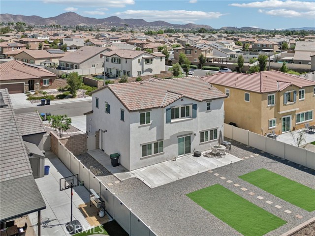 26599 Sagewood Way, Menifee CA: https://media.crmls.org/medias/46fa43ee-5664-4221-af41-2526371c14c3.jpg