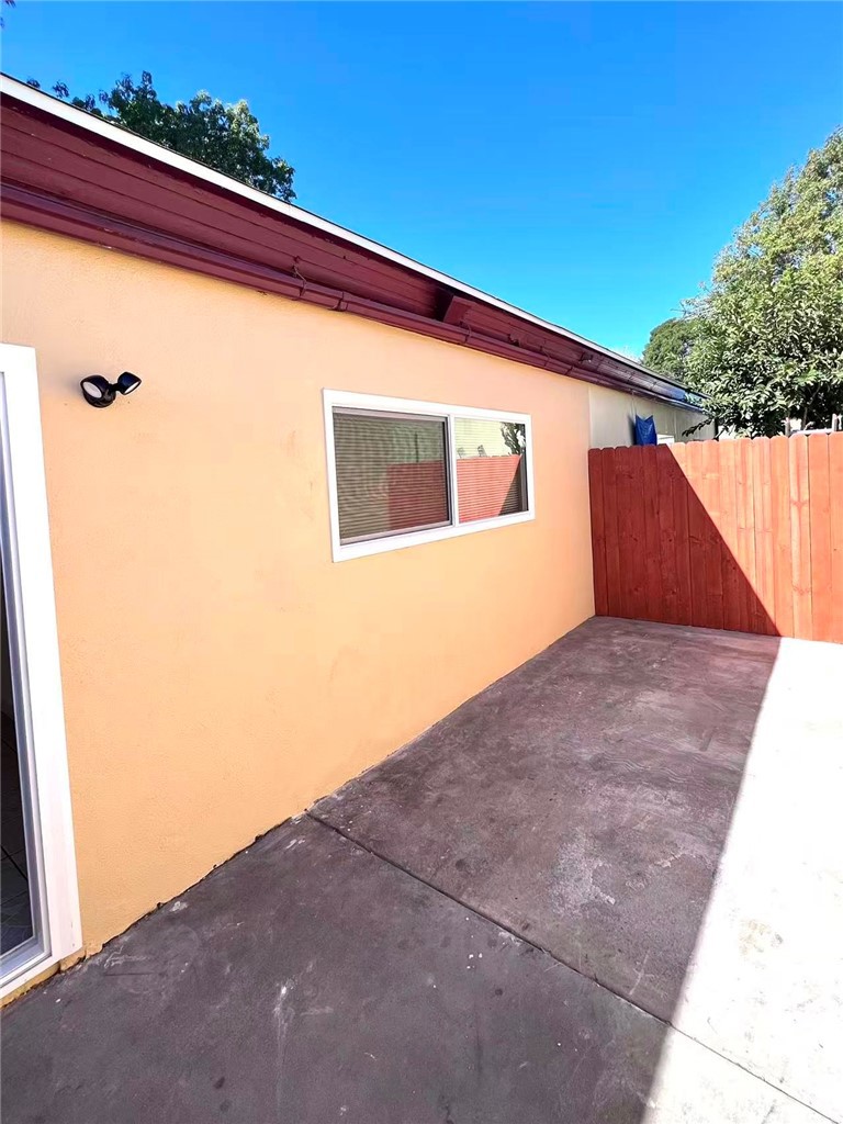 MLS #OC25198375 image #8