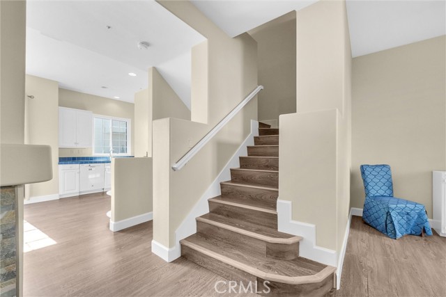 Detail Gallery Image 9 of 36 For 2861 Ballesteros Ln, Tustin,  CA 92782 - 3 Beds | 2/1 Baths