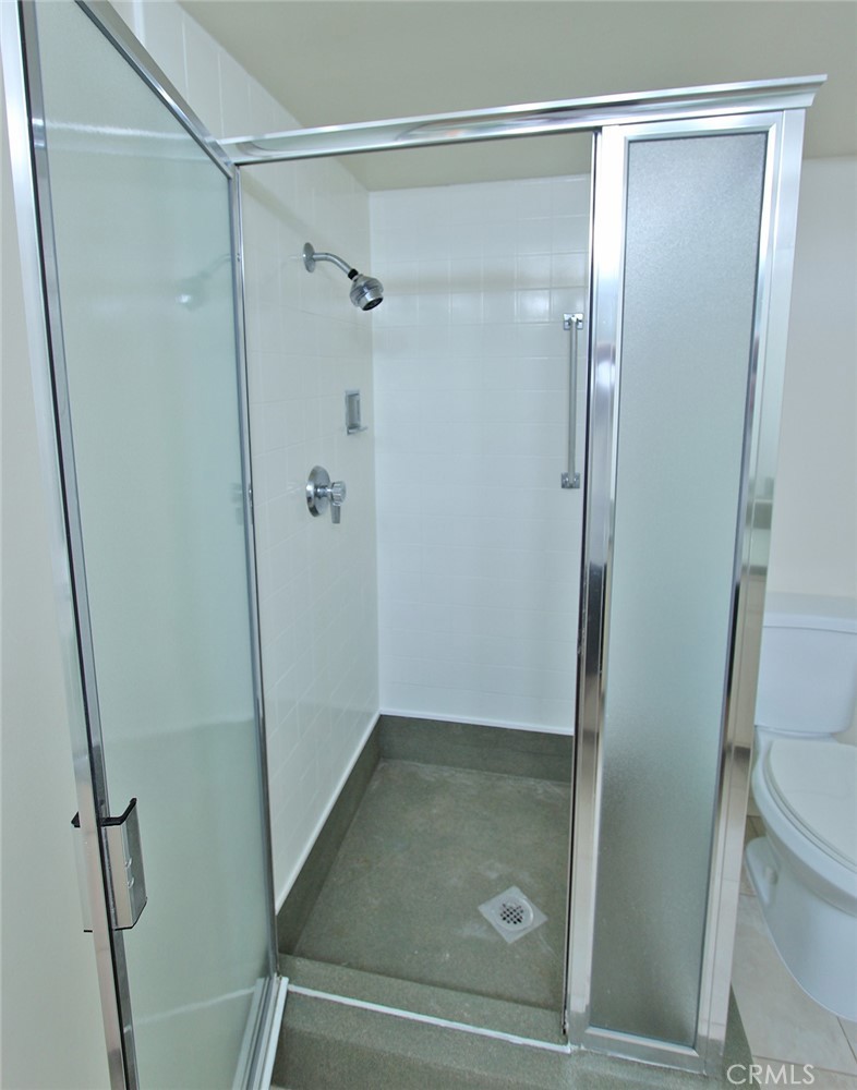 MLS #OC25265520 image #32