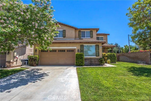 1802 Pummelo Drive, Redlands CA: https://media.crmls.org/medias/46fcb5b1-799f-4667-8ff2-2aa2fa4cc321.jpg