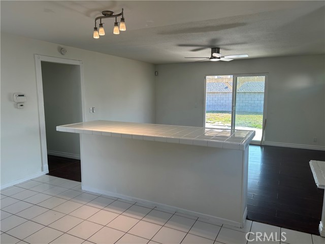 15911 Quartz Street, Westminster CA: https://media.crmls.org/medias/46fd4634-ecb6-49a1-84ac-56ed4421cb86.jpg