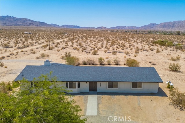 Detail Gallery Image 2 of 49 For 75077 Cottonwood Dr, Twentynine Palms,  CA 92277 - 3 Beds | 2 Baths