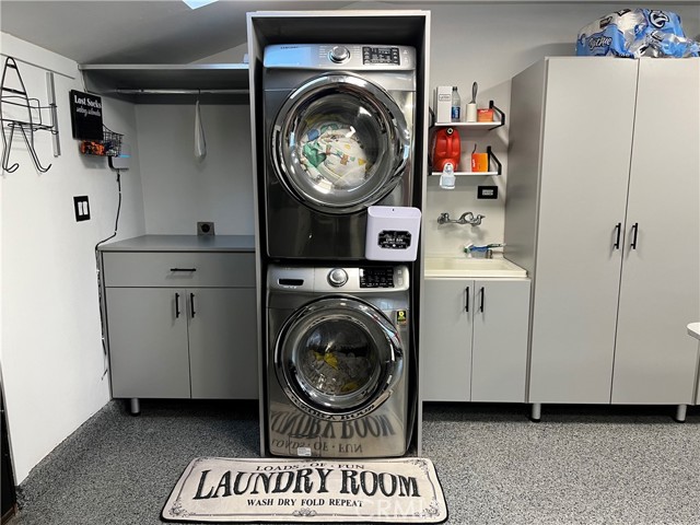 Detail Gallery Image 13 of 18 For 6051 Flambeau Rd, Rancho Palos Verdes,  CA 90275 - 4 Beds | 2 Baths