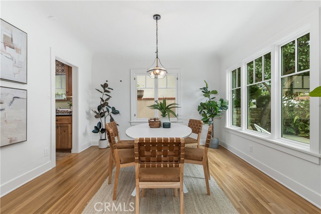 Detail Gallery Image 9 of 35 For 261 Granada Ave, Long Beach,  CA 90803 - 4 Beds | 2/1 Baths