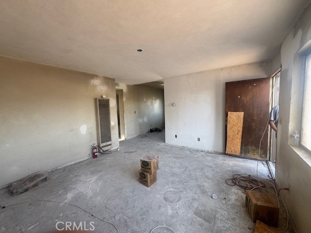 4036 W 111th Street, Inglewood CA: https://media.crmls.org/medias/46fede4b-dd9e-4536-951f-6dea599771f0.jpg