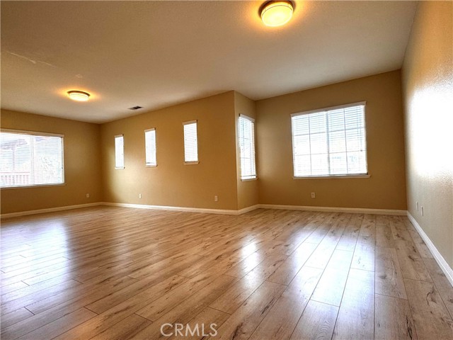 Detail Gallery Image 9 of 16 For 9488 Cedar Glen Pl, Rancho Cucamonga,  CA 91730 - 5 Beds | 3/1 Baths