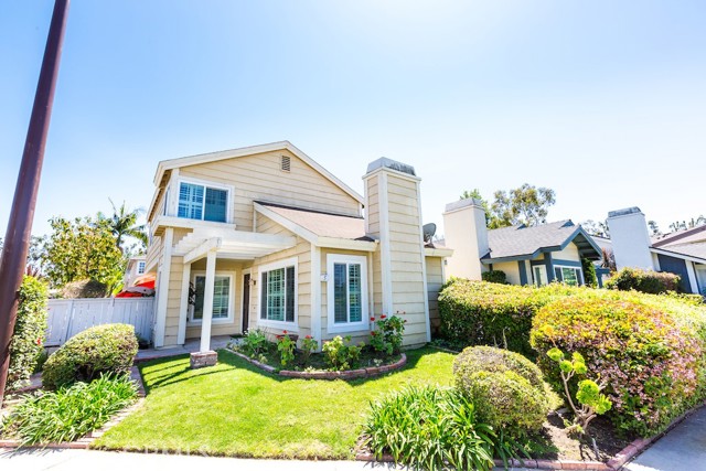 Detail Gallery Image 1 of 1 For 5 Rockwood, Irvine,  CA 92614 - 3 Beds | 2/1 Baths