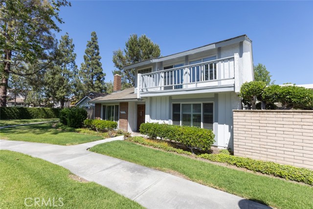 Detail Gallery Image 2 of 40 For 1903 W West Wind, Santa Ana,  CA 92704 - 3 Beds | 2 Baths