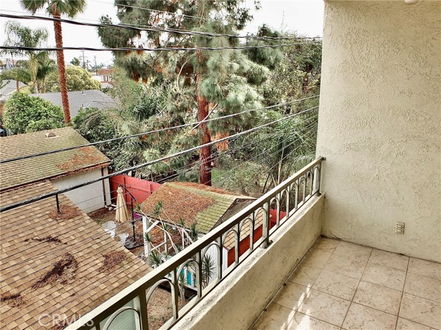 Detail Gallery Image 28 of 39 For 420 Redondo Ave #209,  Long Beach,  CA 90814 - 1 Beds | 1 Baths